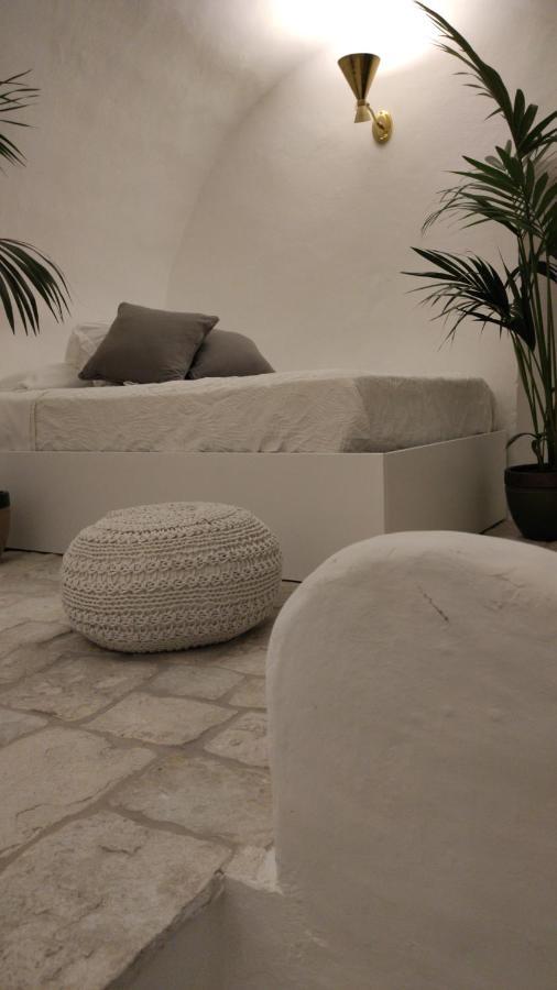 Caterina'S Suites & Apartament Ostuni Habitación foto